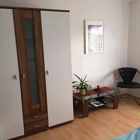 Hintz アパート ブラウボイレン